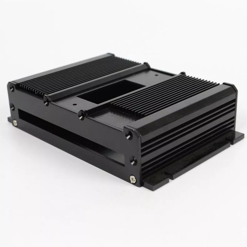 Làm thế nào Vỏ nhôm được gia công CNC với các rãnh và đường cắt có thể cải thiện độ chính xác, độ vừa vặn và hiệu suất sản phẩm